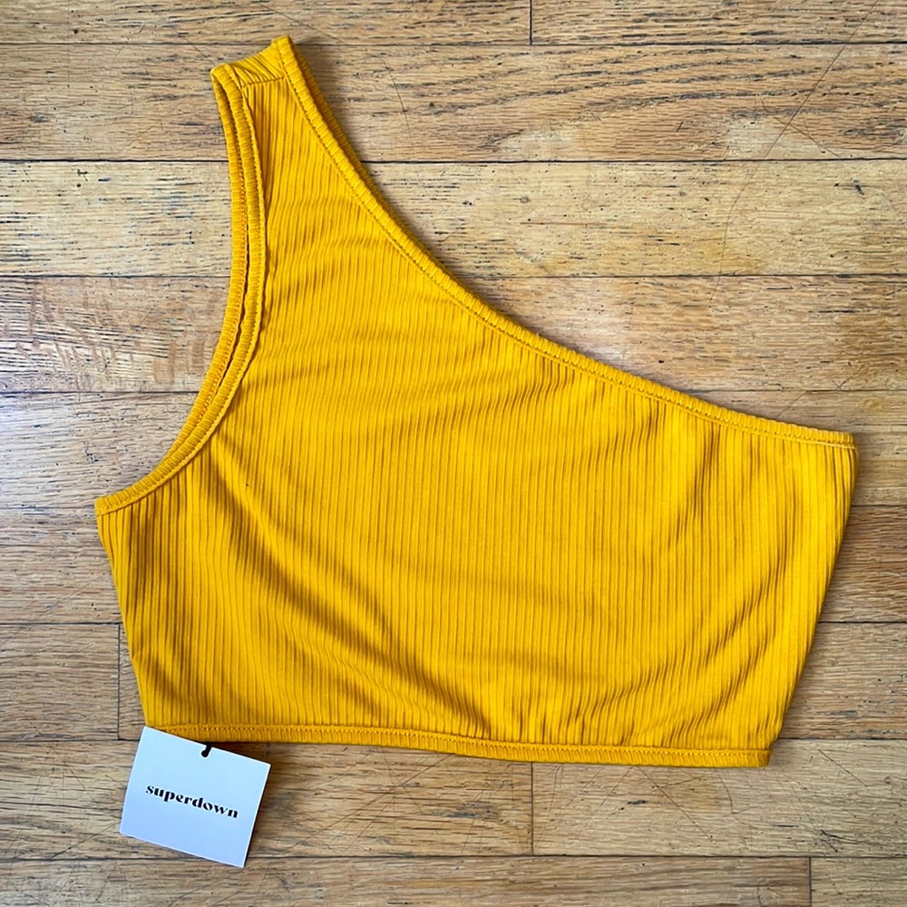 BNWT Superdown / Revolve orange crop top